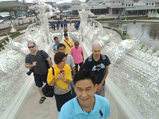 LINE_P20160522_221945834